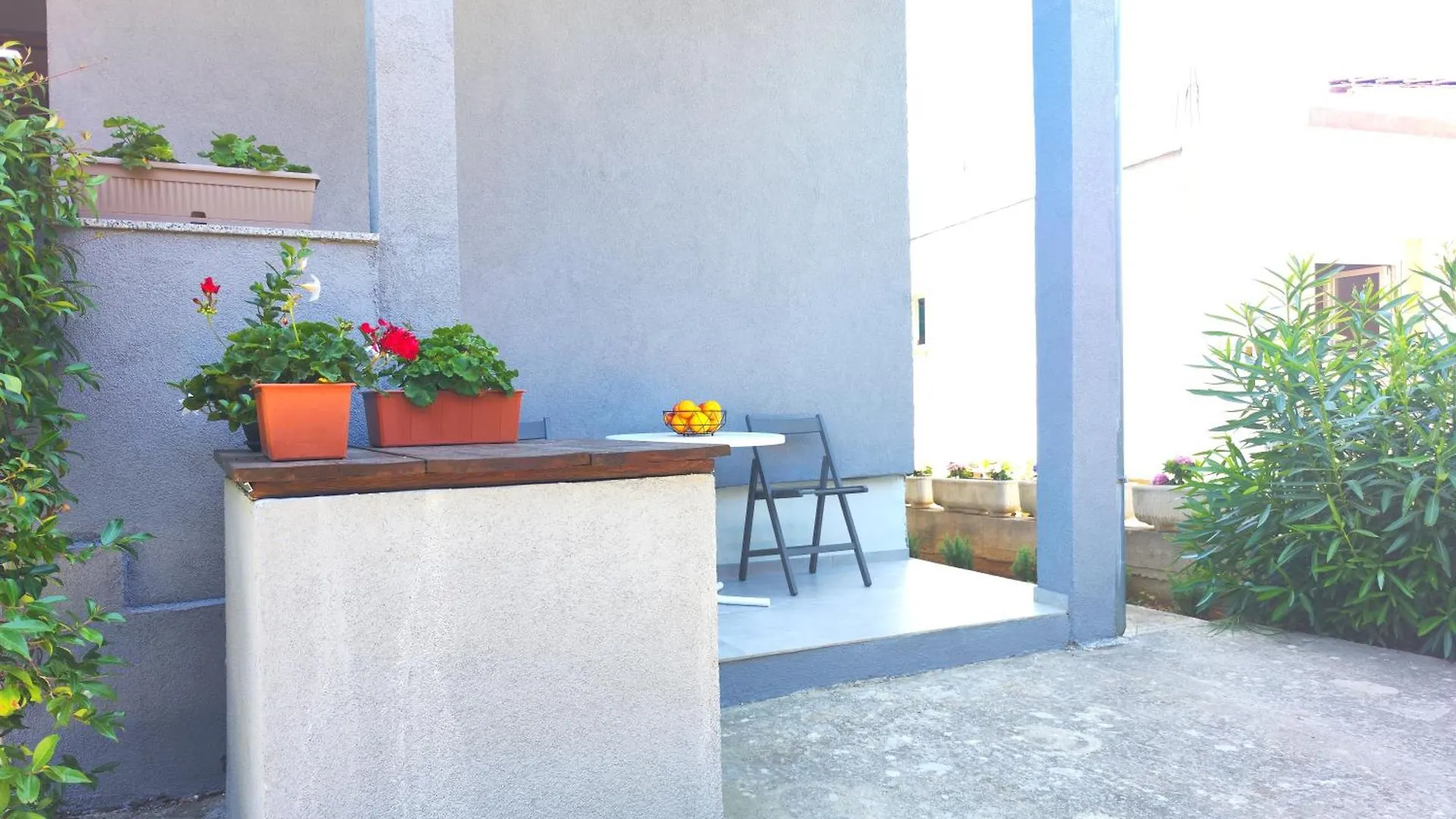 Karmela Apartment - Private Parking Zadar Croatia